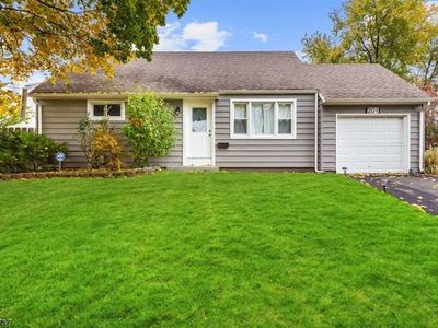 201 Colonia Blvd, Colonia, NJ, 07067