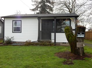1458 E Cleveland St, Woodburn, OR 97071