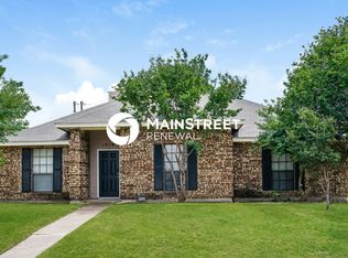 1014 Brookhaven Dr, Lancaster, TX 75134
