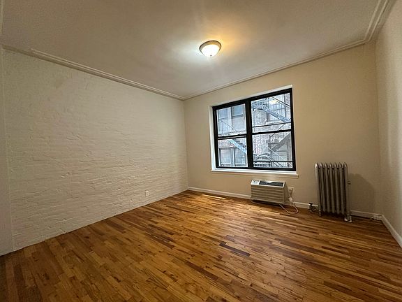 5th image of 11 E 32nd St APT 3E
