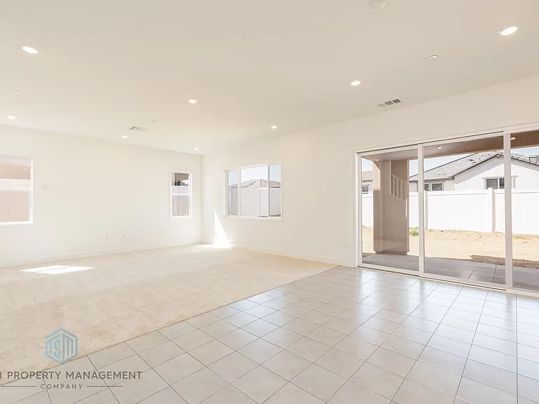 15437 La Subida Dr — Photo 8