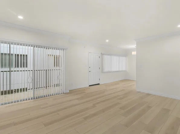 11711 Goshen Ave APT 7, Los Angeles, CA 90049