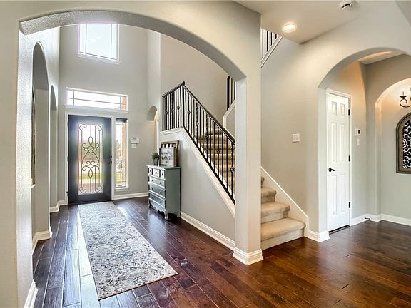 5th image of 2909 Cortes Ct