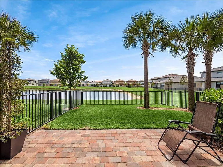 4802 San Fratello Cir — Photo 14