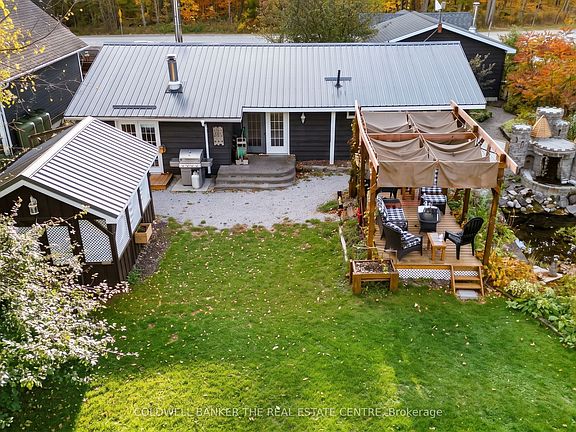 3rd image of 3031 Sparrow Rd