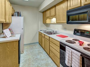 2421 Bentzen Cir #B22, Anchorage, AK 99517