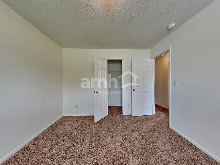 120 Birch Hill Ct — Photo 12