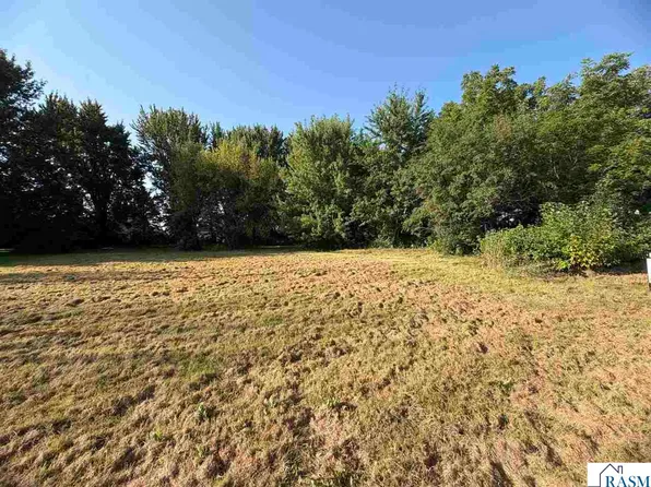 Highland Dr, Waseca, MN 56093