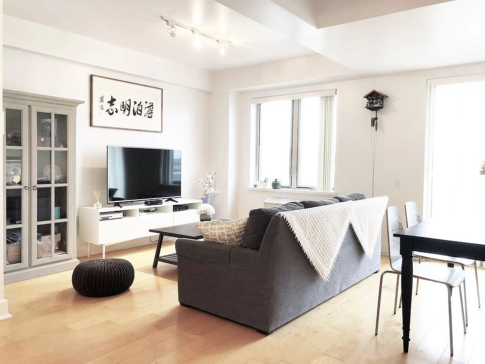1st image of 343 4th Ave APT 11D