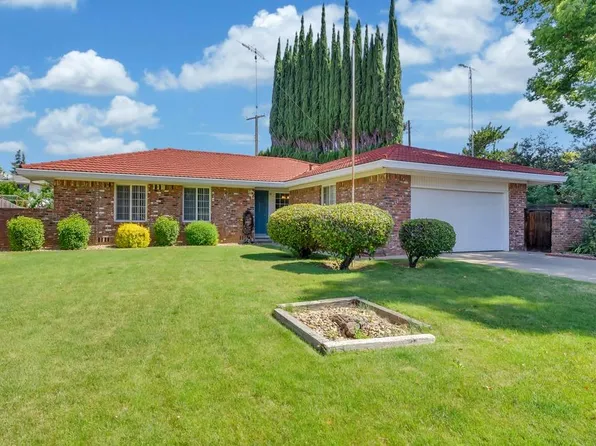 10165 La Alegria Dr, Rancho Cordova, CA 95670