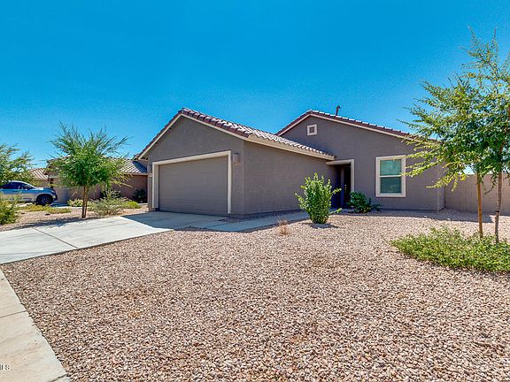 3rd image of 2197 E Desert Rose Trl