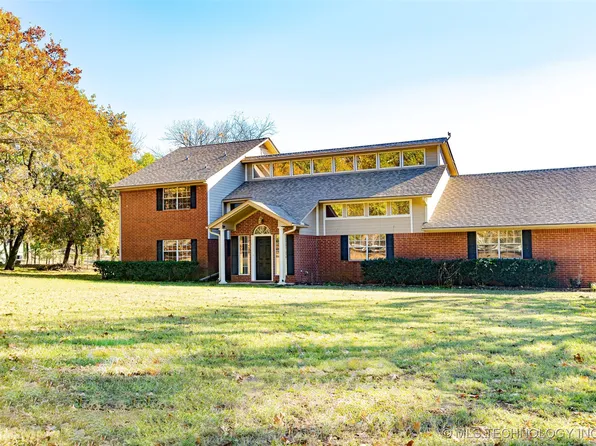 1037 Sandstone Rd, Durant, OK 74701