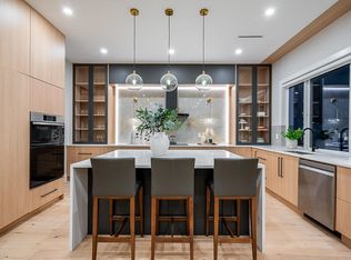 10133 172a St, Surrey, BC V4N6V8