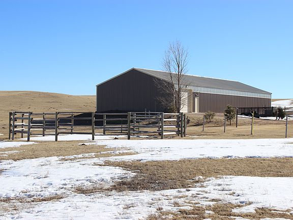 3rd image of 995 Wild Prairie Ln