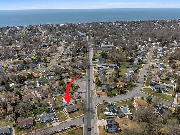 2nd image of 200 Hughes Ave N