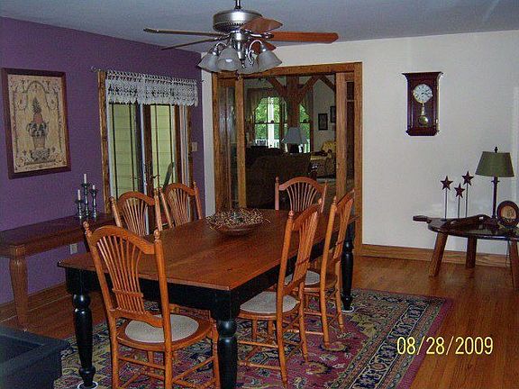Formal dining room