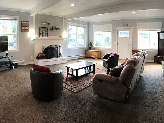 3rd image of 32018 Union Dr