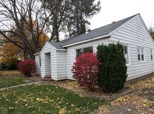 307 E 7th St, Waitsburg, WA 99361