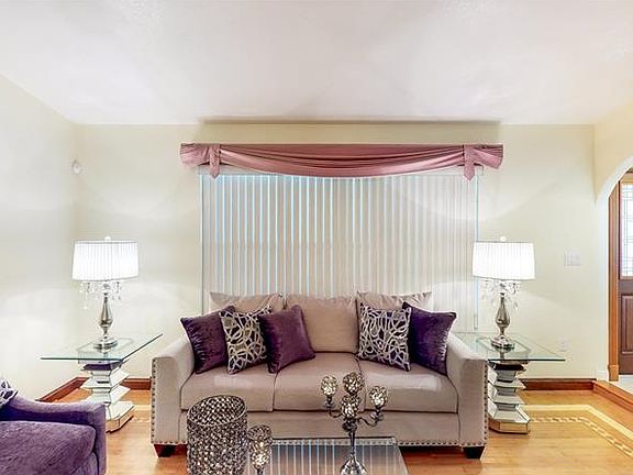 3rd image of 23048 Gray Ave #0