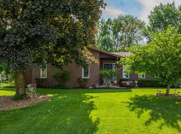 2nd image of 51701 Northfield Dr