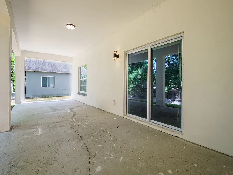 210 Parrotte Ct — Photo 68