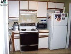 2nd image of 2968 Roundtree Dr #1