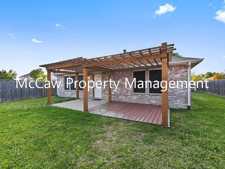 5416 Timber Ridge Dr — Photo 19