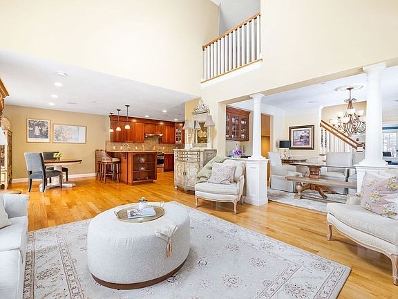 3rd image of 192 Boston Post Rd Unit 8