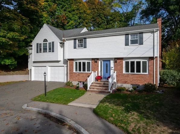 97 Hilma St, Quincy, MA 02171