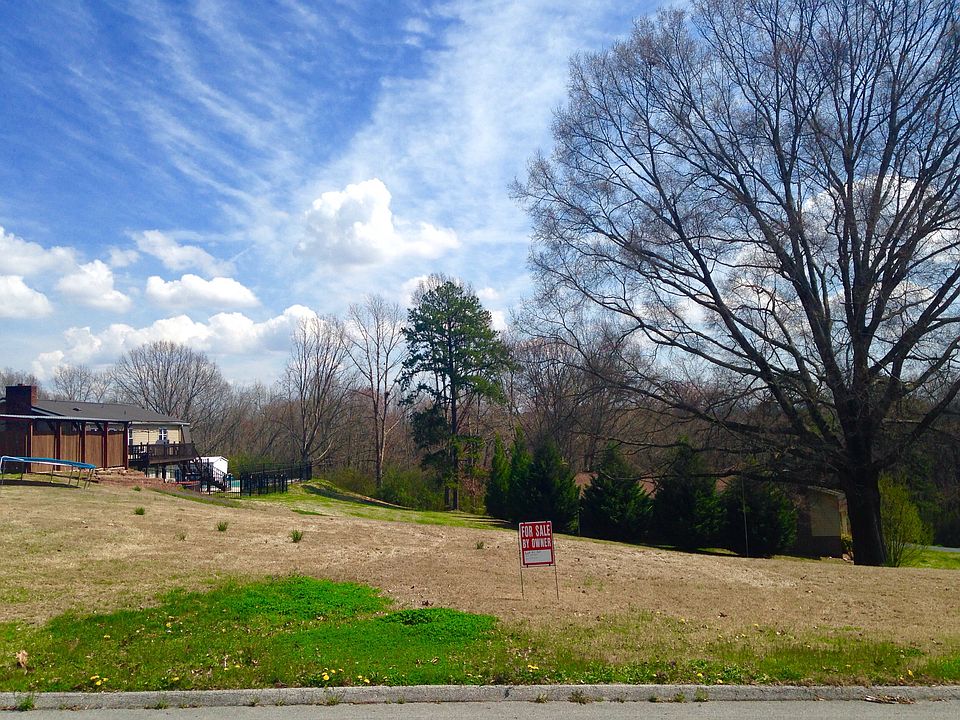 2nd image of 8930 Dalton Ln
