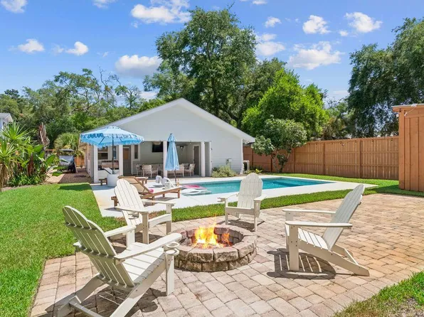 644 Cummings Ln, Saint Simons Island, GA 31522