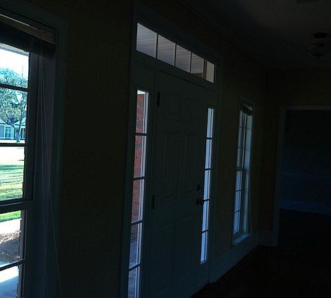 4th image of 121 Stags Leap Dr