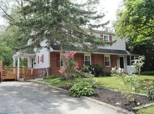 4018 Indian Guide Rd, Lafayette Hill, PA 19444