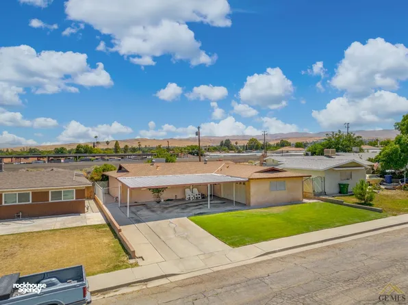 217 Suzanne Ln, Taft, CA 93268