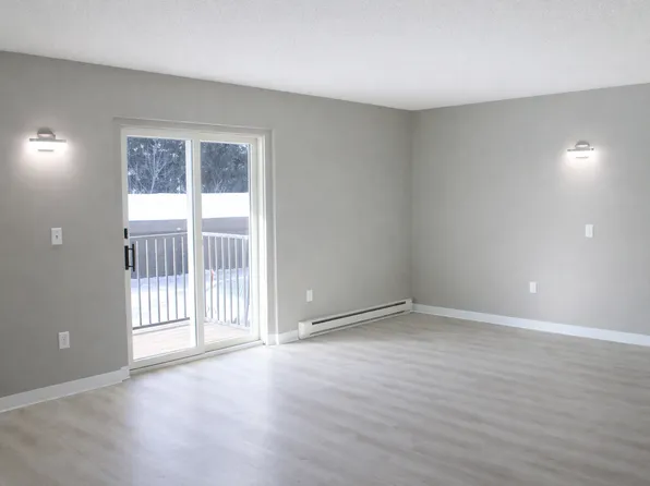 Allan Avenue Apartments