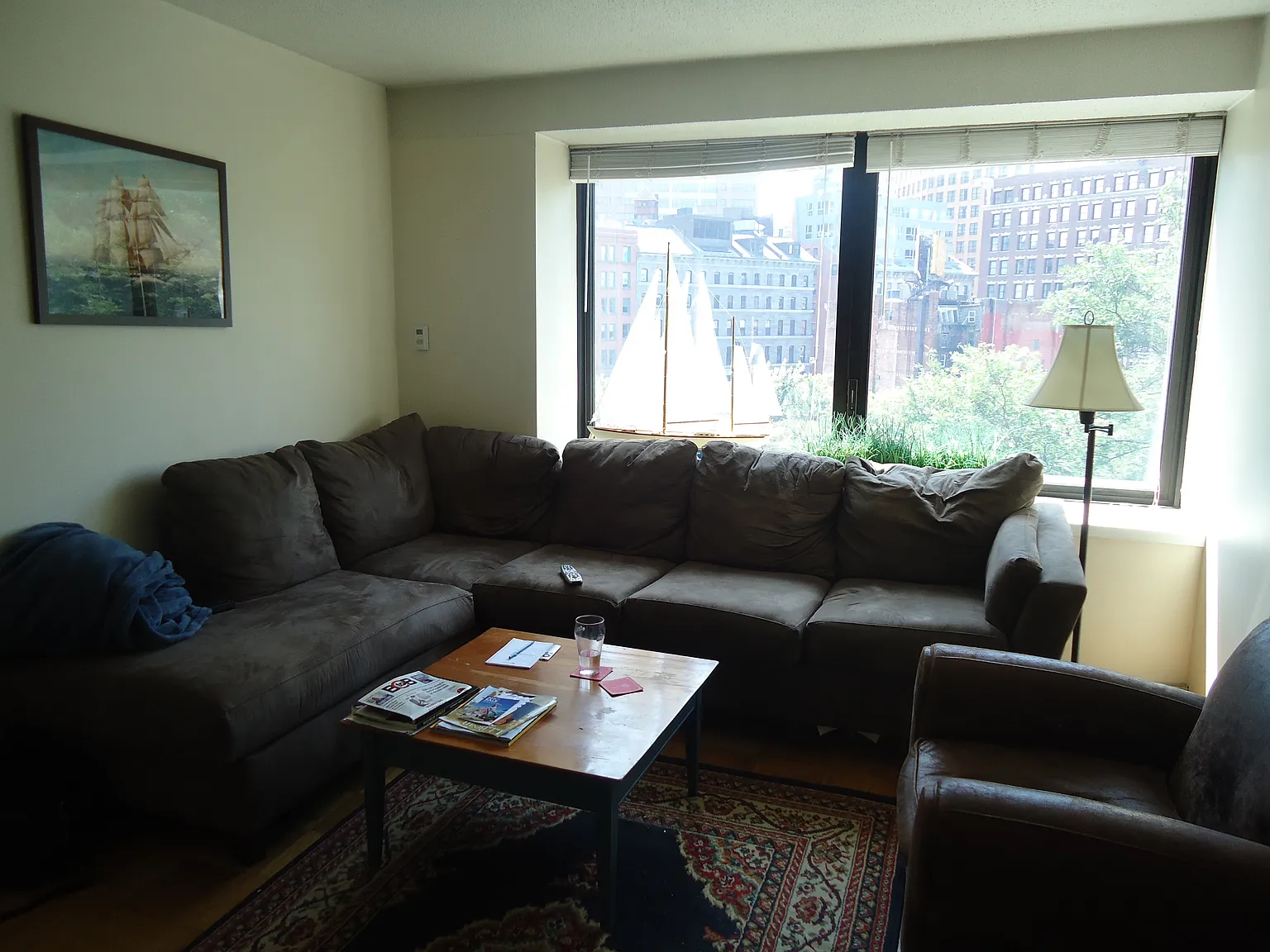2 bed, 890 sqft, $3,800 — Photo 3