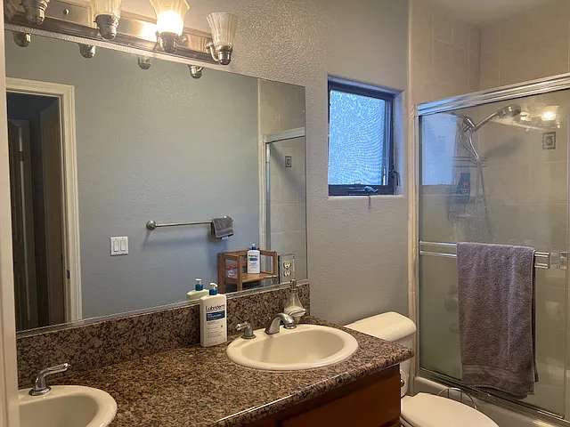 2429 Mohawk St #3 — Photo 13