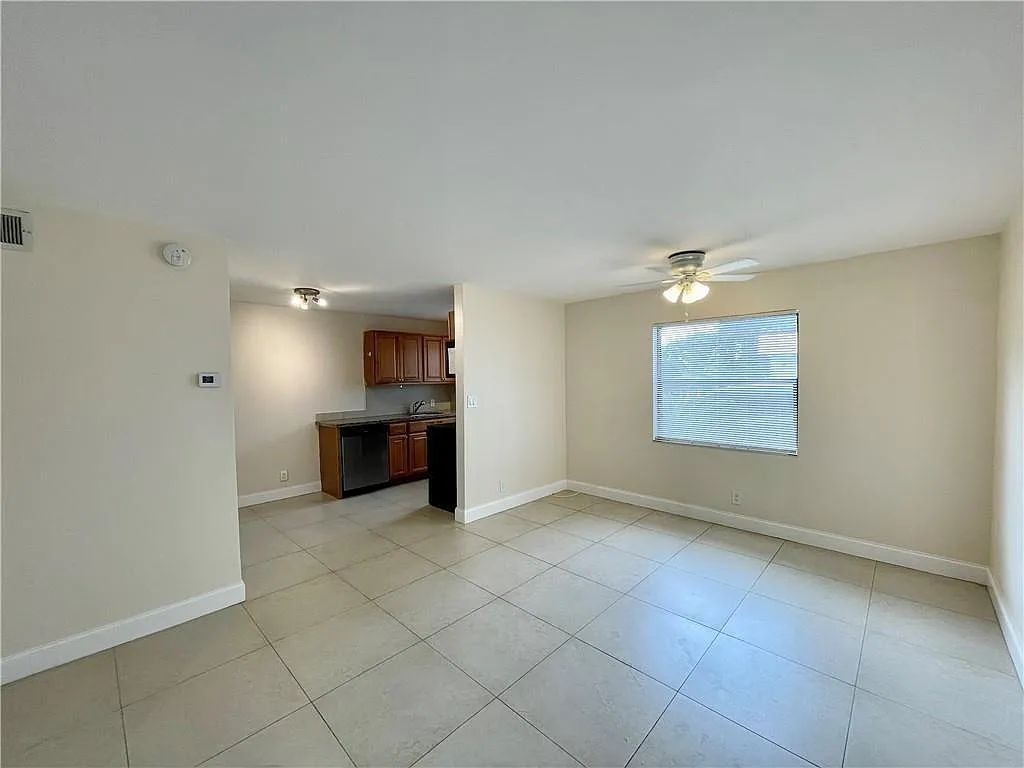 1 bed, 1.0 bath, 650 sqft, $1,650 — Photo 1