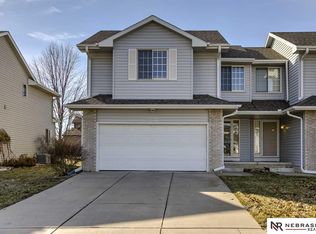 7108 S 154th St, Omaha, NE 68138