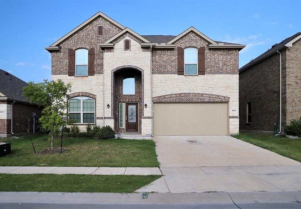 1st image of 4609 Lake Cove Way