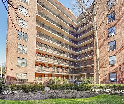 Sold by Corbett & Dullea Realty | media 18