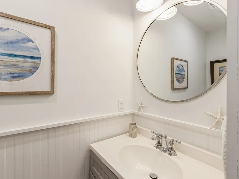 24 Woodland Ave — Photo 16