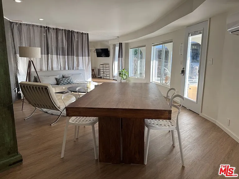 25202 Piuma Rd — Photo 30