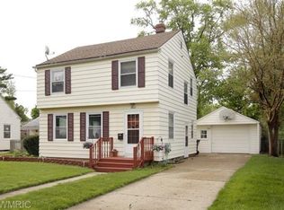 1422 Roseland Ave, Kalamazoo, MI 49001