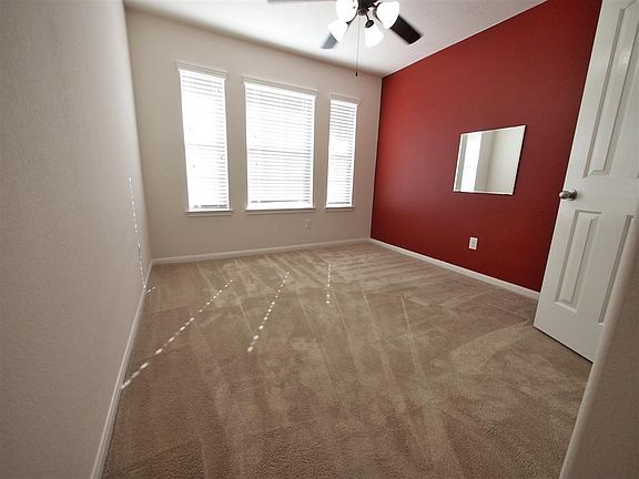 4th image of 22334 Guston Hall Ln