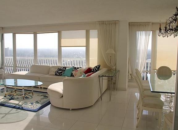 2nd image of 4020 Galt Ocean Dr APT 1602