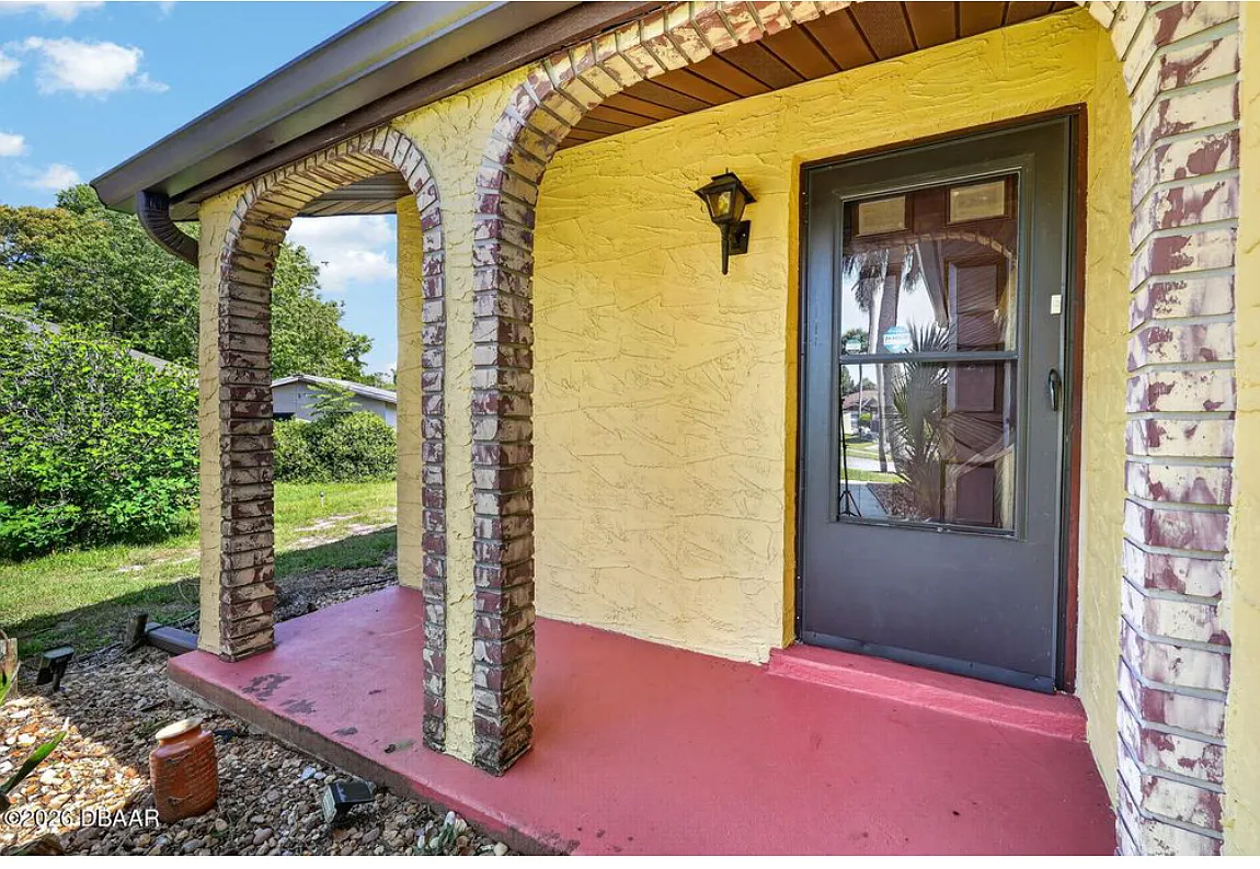 Building Photo - 109 Shangri La Cir