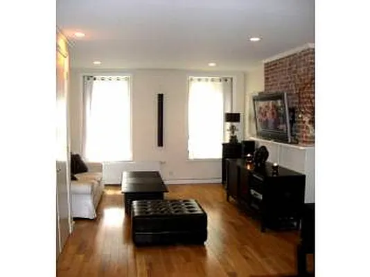 Rented by Corcoran | media 7