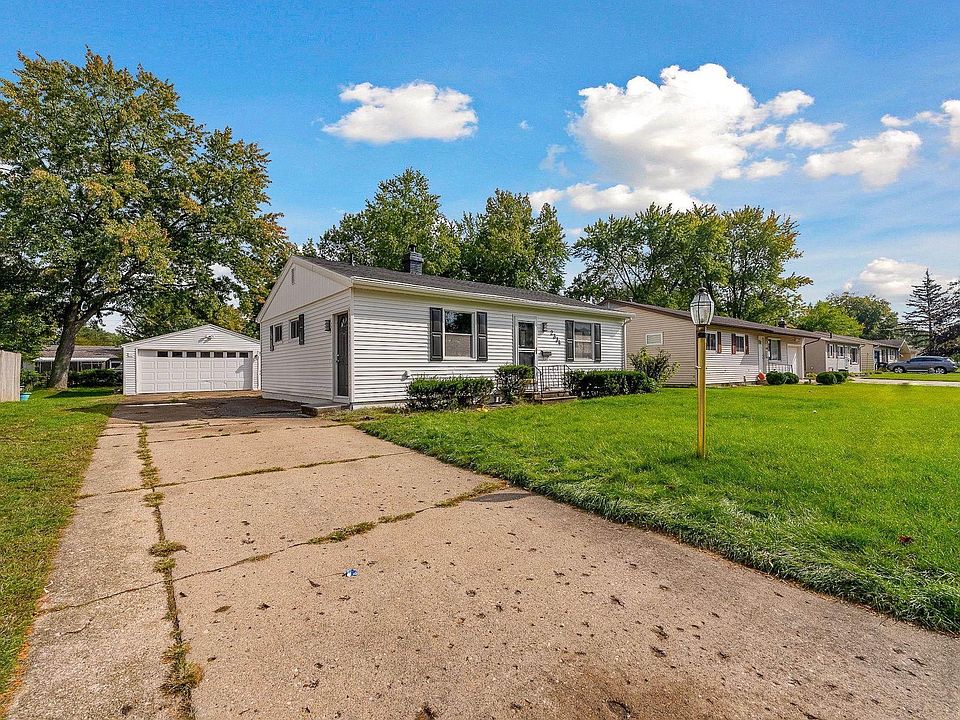 1st image of 2334 Southdale Dr