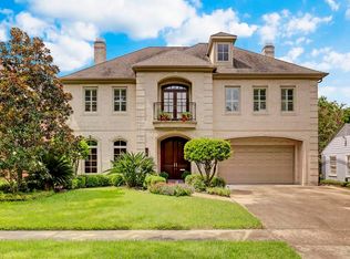 4716 Willow St, Bellaire, TX 77401